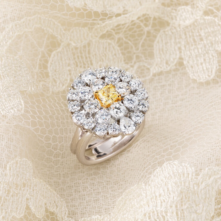 18K ホワイトゴールド ダイヤモンド リング 18K ホワイトゴールド ダイヤモンド リング