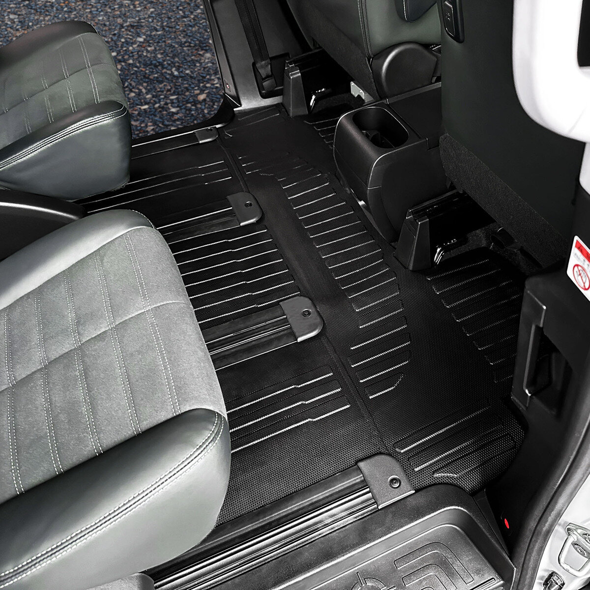 3Dフロアマット 三菱 デリカ D:5 専用 7人乗りモデル