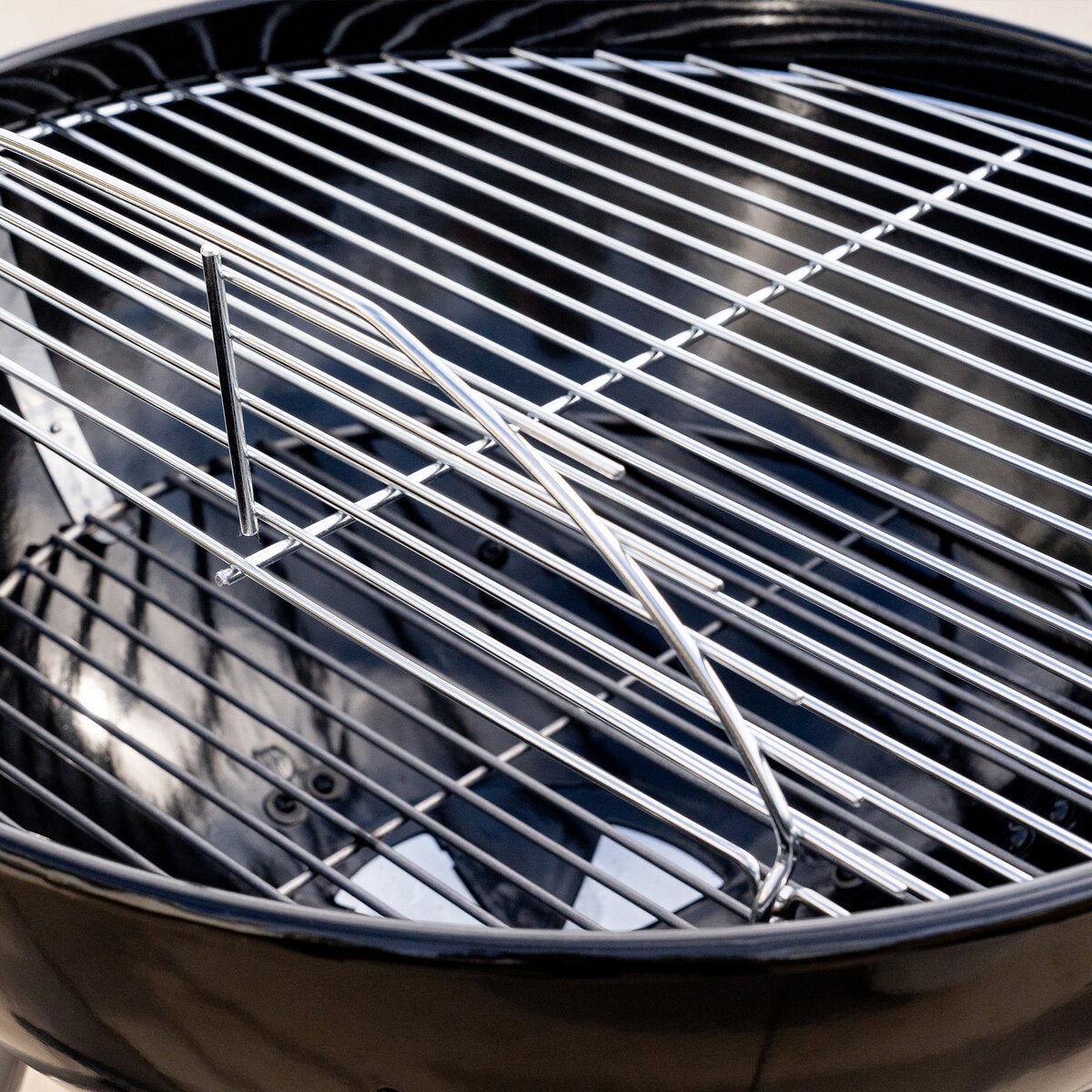 Nexgrill 22.5インチ (57cm) チャコール ケトル BBQ グリル Nexgrill 22.5インチ (57cm) チャコール ケトル BBQ グリル