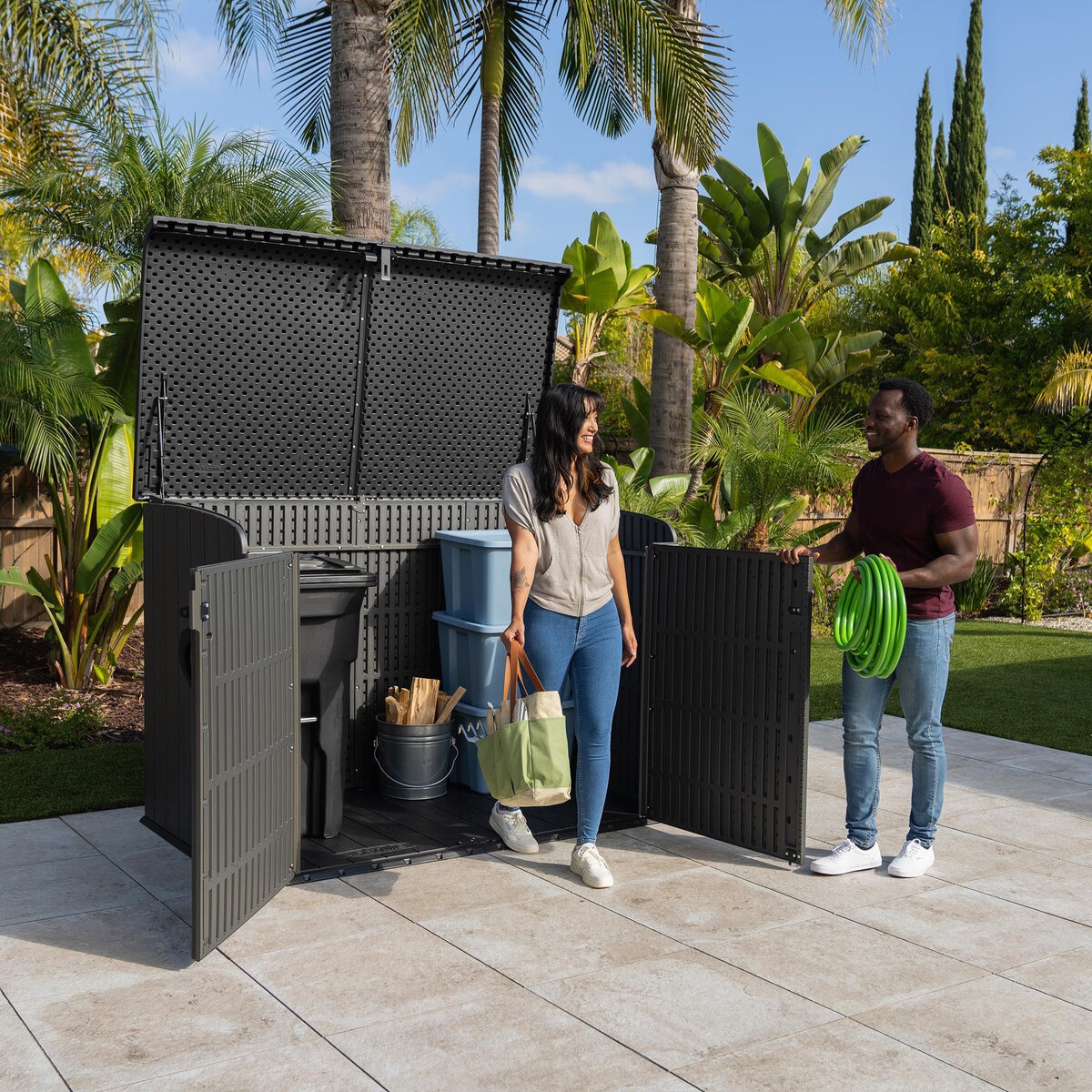 LIFETIME 6 x 3フィート (1.9 x 1m) ホリゾンタル 屋外物置 | Costco Japan