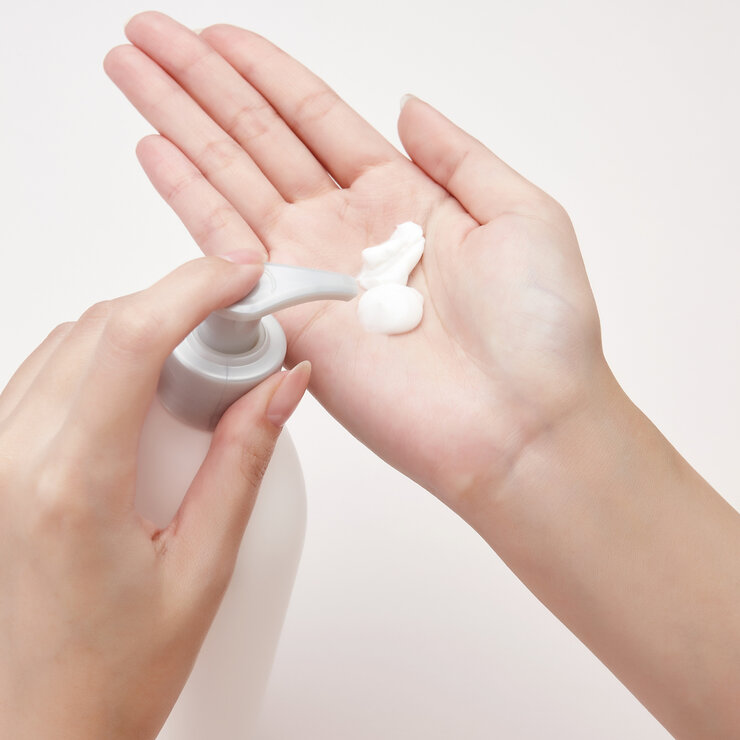 ダーマB マイルド モイスチャー ボディローション 400 mL