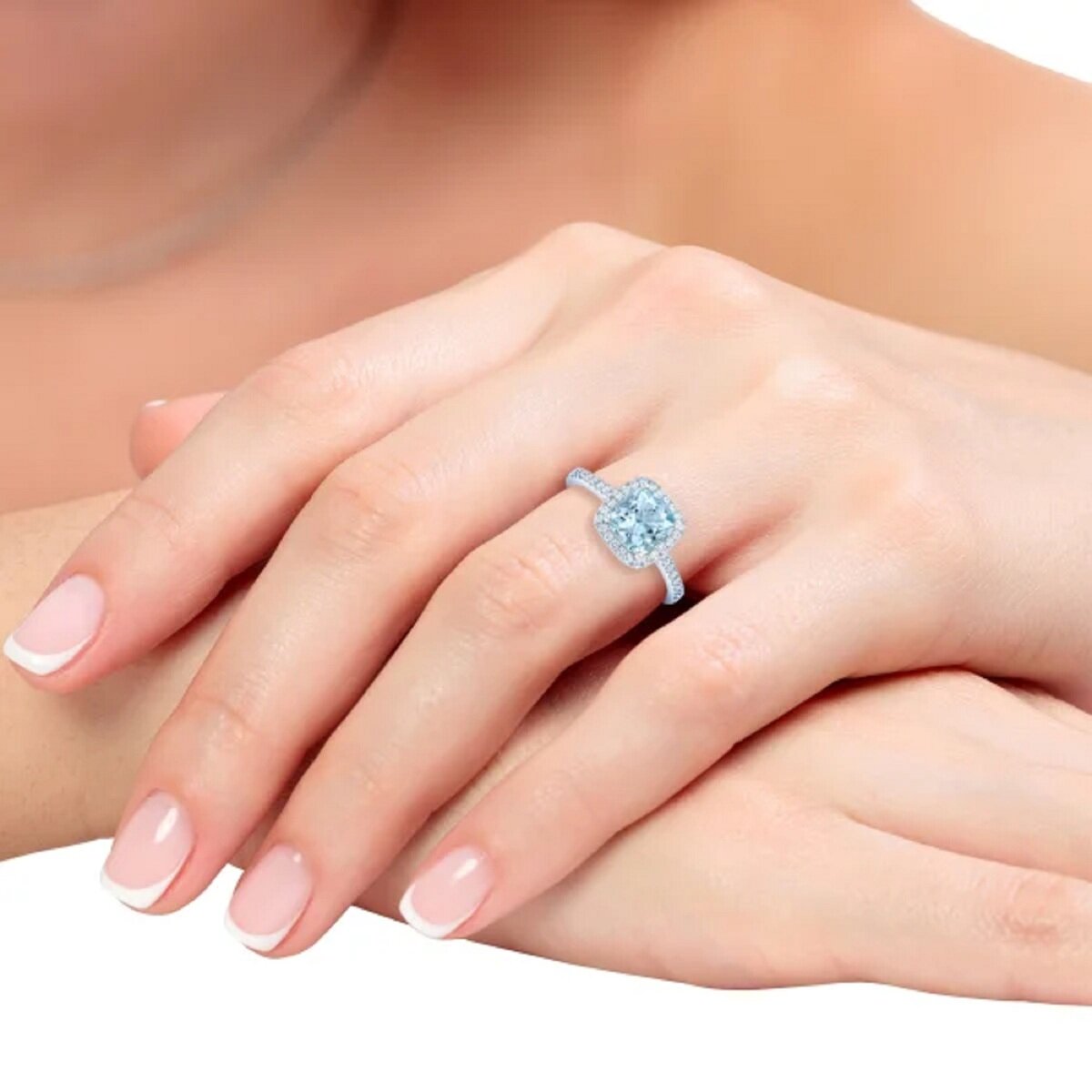 14K ホワイトゴールド 0.20カラット ダイヤモンド & アクアマリン リング 13-14号 14K ホワイトゴールド 0.20カラット ダイヤモンド & アクアマリン リング 13-14号