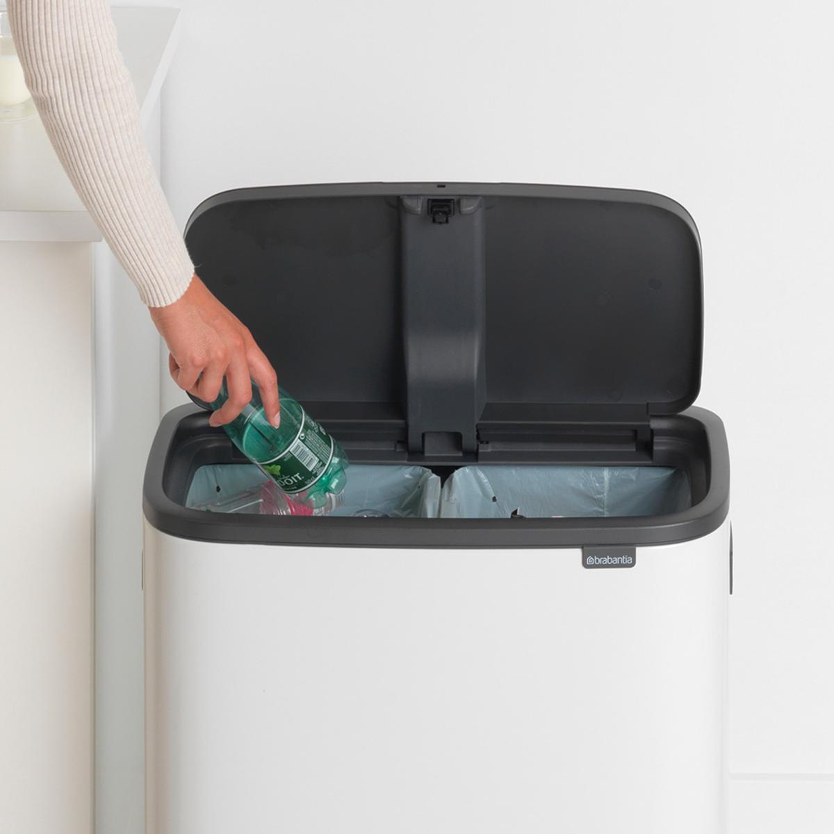 ブラバンシア Boタッチビン 2x30L   タッチ式ごみ箱 2分別  ホワイト  221408
