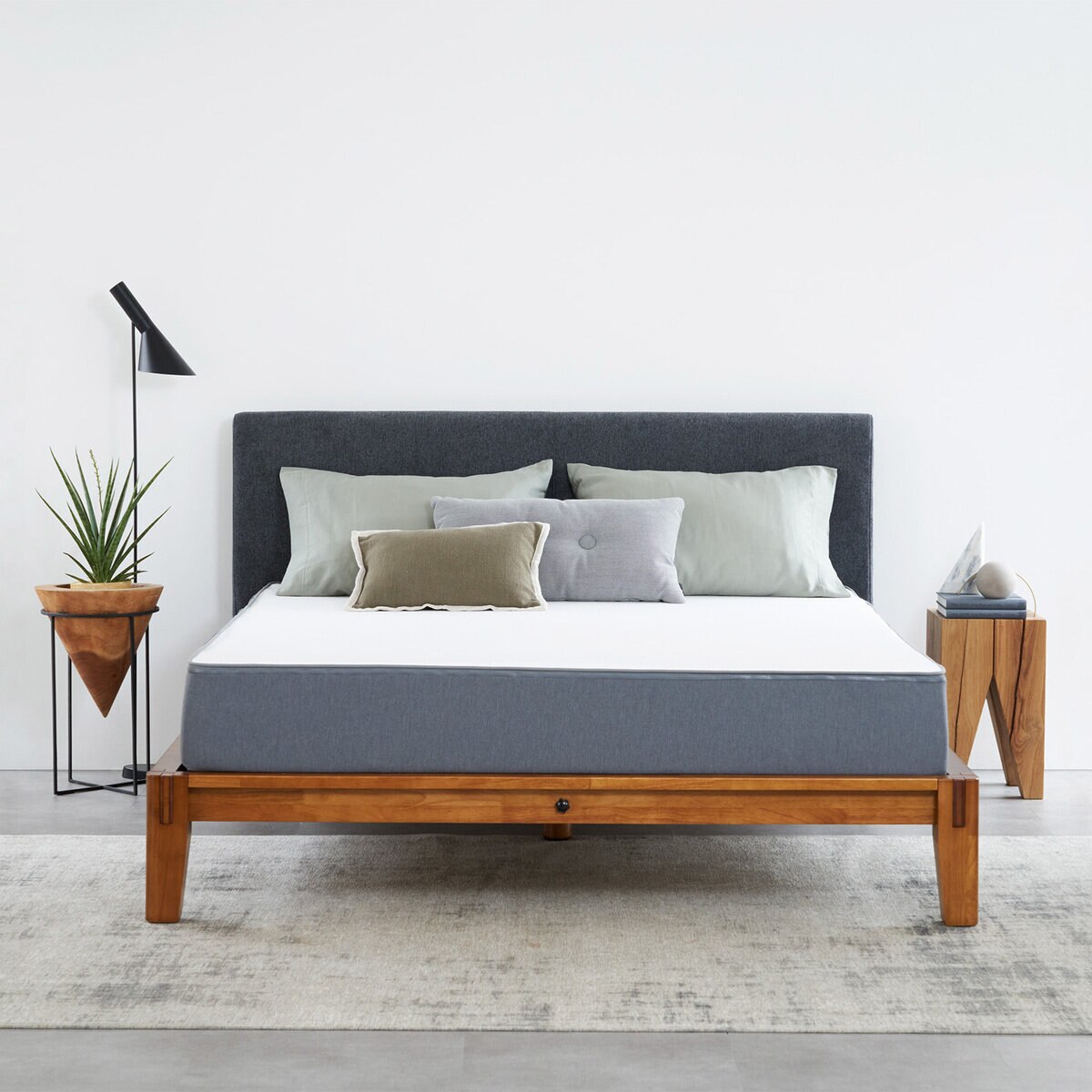 グーグー ベッドフレーム クイーン ブラウン Costco Japan