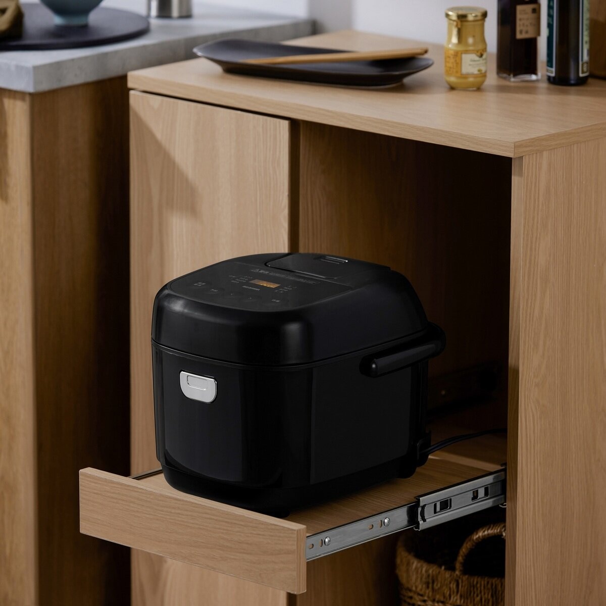 アイリスオーヤマ マイコン式炊飯器 5.5合 RC-BMA50-B