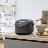 タイガー IHジャー炊飯器10合炊き JPW-D180T