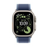 Apple Watch Ultra 3 Cellular 49mmナチュラルチタニウムケースとブルー/ブライトブルートレイルループ - M/L