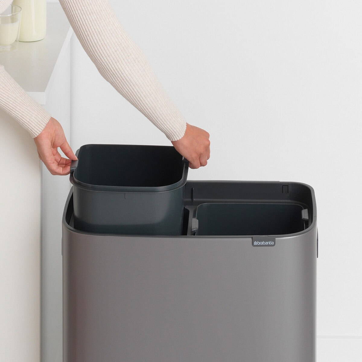 ブラバンシア Boタッチビン 2x30L タッチ式ごみ箱 2分別