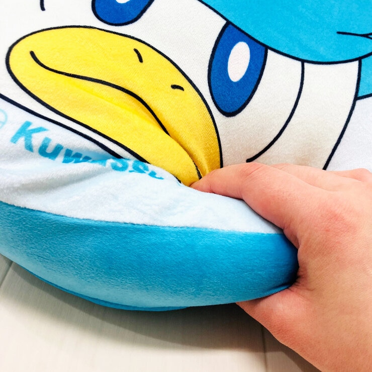 ポケモン ダイカットクッション 25cm x 30cm クワッス