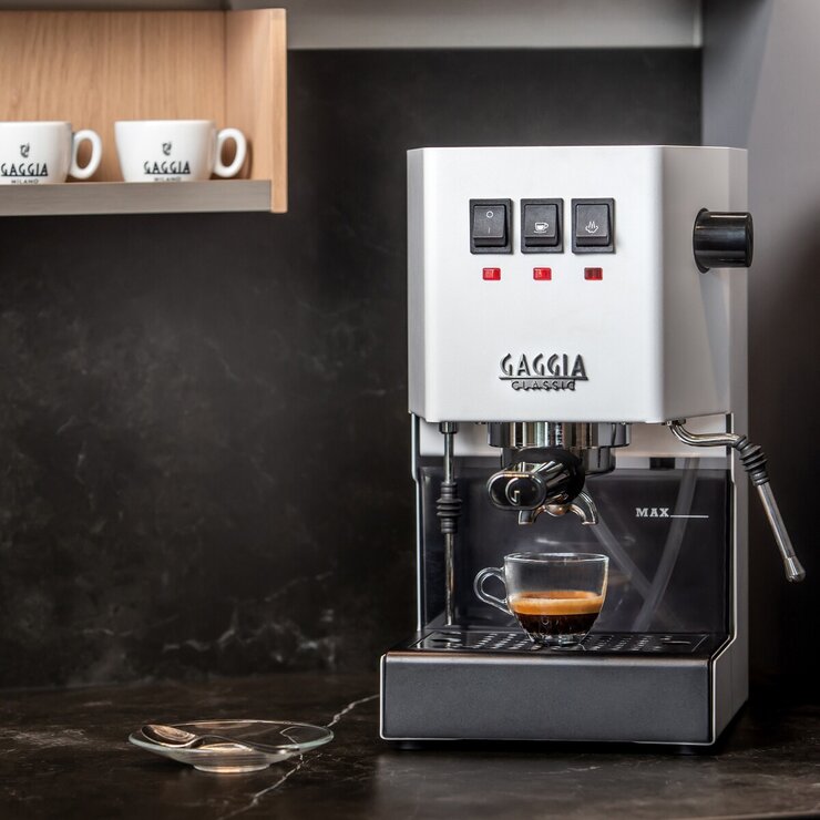 ガジア セミオートエスプレッソマシン クラシックエボプロ SIN035R ホワイト