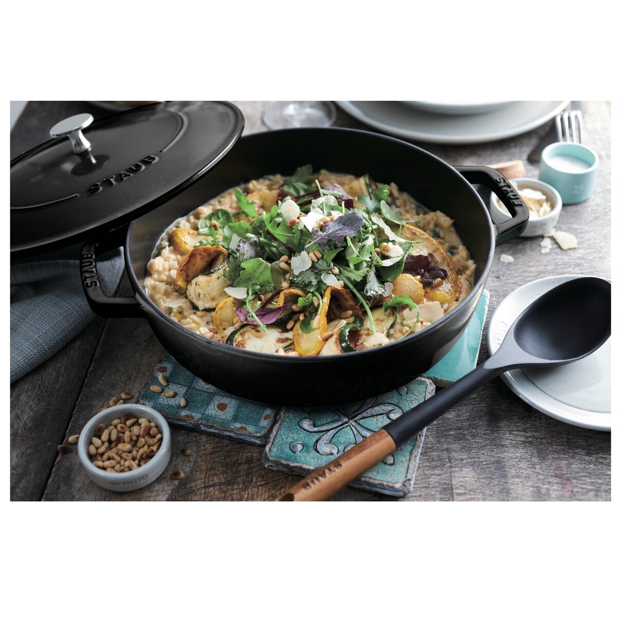 【新品未使用】staub ブレイザーソテーパン 26cm シャイニーブラック