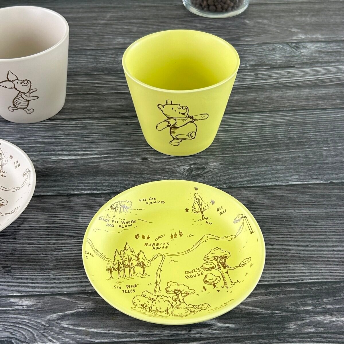 くまのプーさん カップ&プレートセット 4個 くまのプーさん カップ&プレートセット 4個