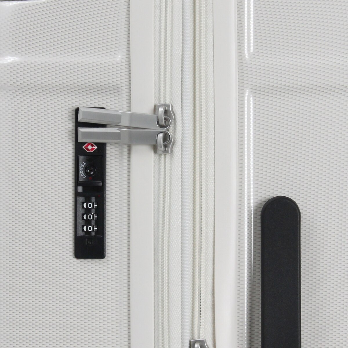 エース イグザクト カーボン柄スーツケース 機内持込みサイズ