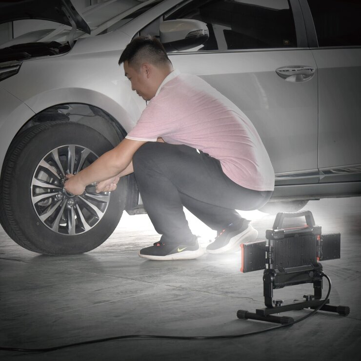 Mastergrip LEDワークライト 5000ルーメン EKS1392J | Costco Japan