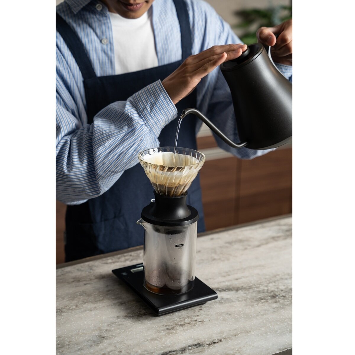 EPEIOS ドリップケトル 0.9L ブラック CP001AGJP1