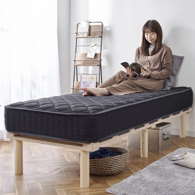 アイリスオーヤマ 脚付きコイルマットレス AMT-P80 セミシングル サイズ ブラック アイリスオーヤマ 脚付きコイルマットレス AMT-P80 セミシングル サイズ ブラック