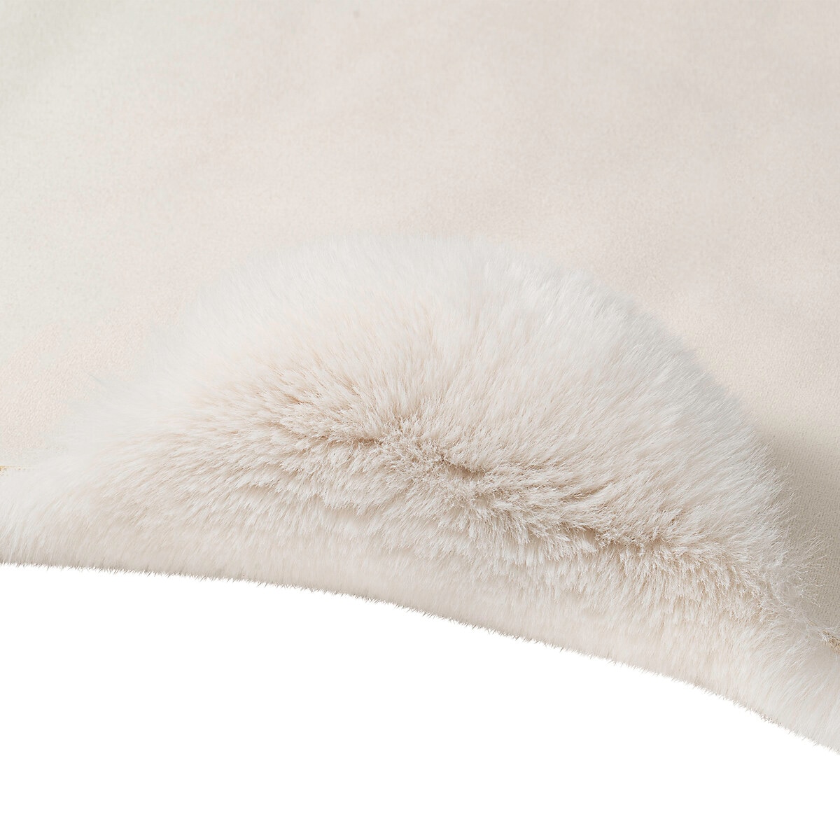 Mon Chateau フェイクファーラグ60 x 177cm アイボリーソリッド