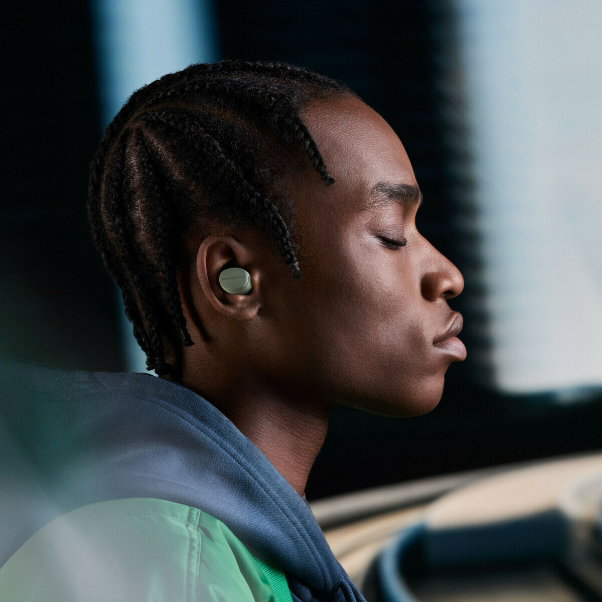 バウワースアンドウィルキンス ワイヤレスイヤフォン PI6 グリーン