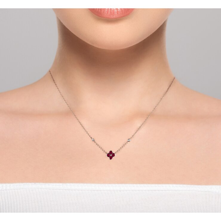18K Rose Gold 0.04CTW Diamond Quatrefoil Ruby Pendant 18K Rose Gold 0.04CTW Diamond Quatrefoil Ruby Pendant