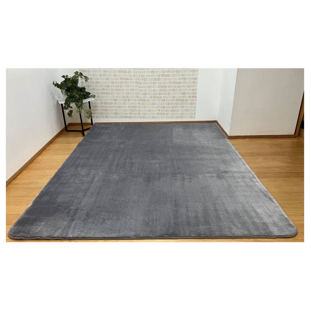 極厚フランネルラグ すべり止め付き 180cm x 230cm 極厚フランネルラグ すべり止め付き 180cm x 230cm