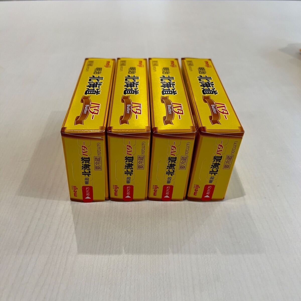 明治 北海道バター (200g x 4個) 明治 北海道バター (200g x 4個)