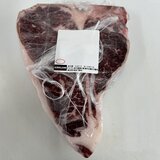 和牛4等級Tボーンステーキ