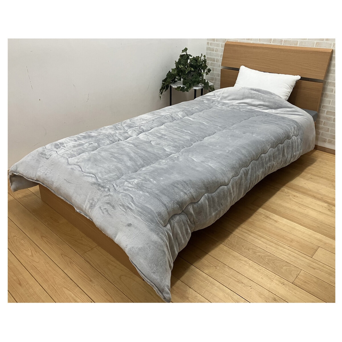 昭和西川 フランネルボア掛け布団 150cm x 200cm ライトグレー