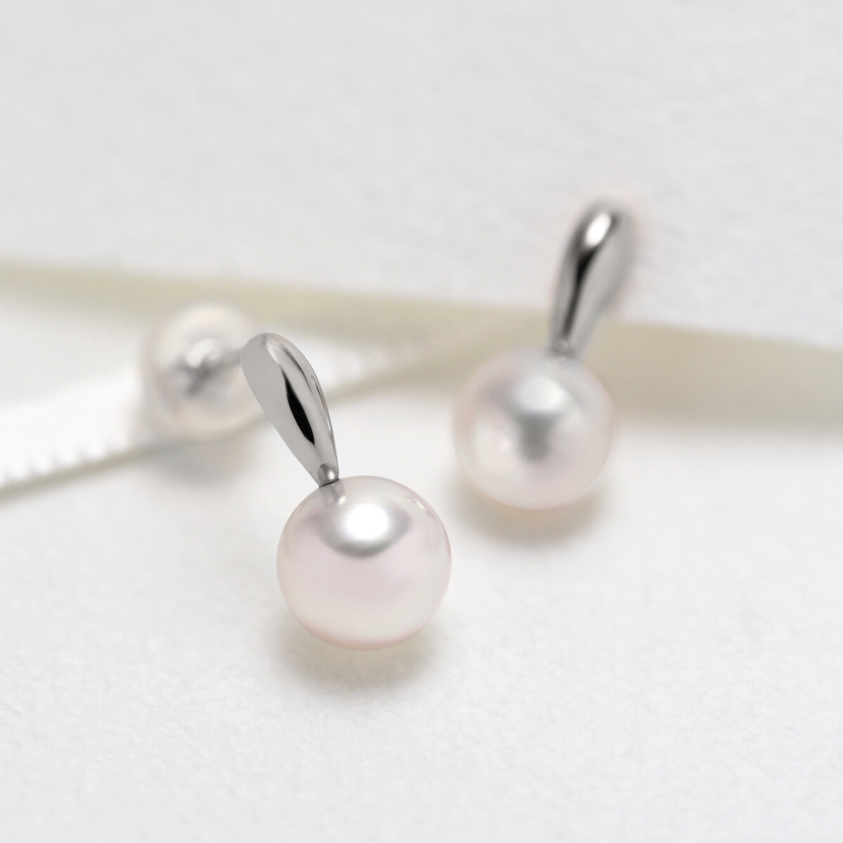 プラチナ900 アコヤパールピアス 7.0mm