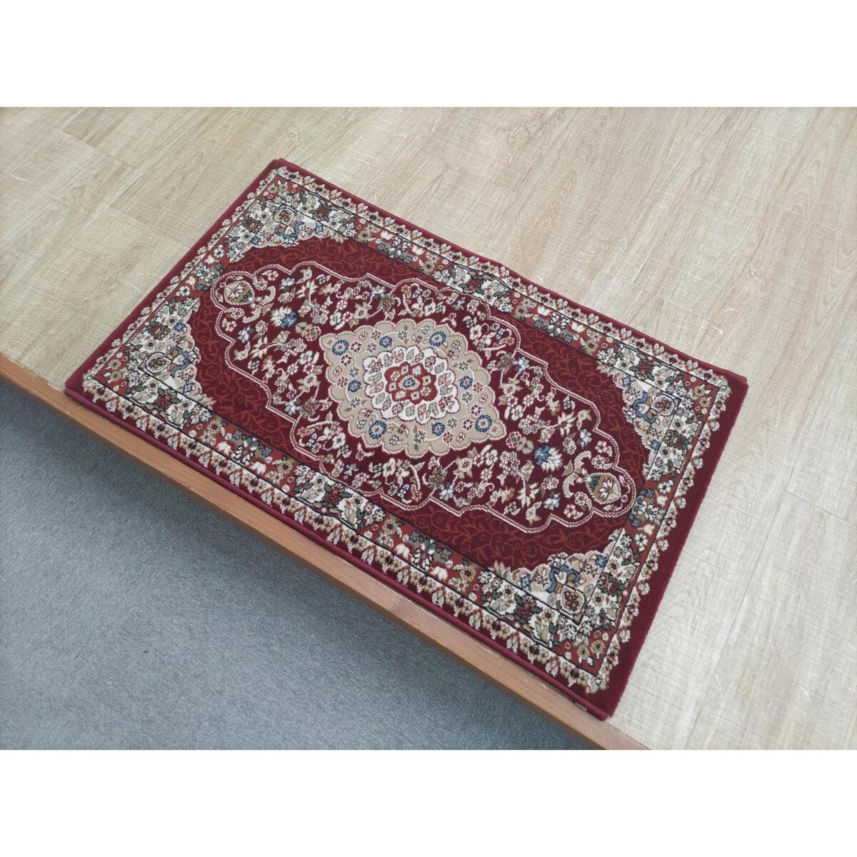 ウィルトン織りマット ベルミラ 50 x 80cm ワイン ウィルトン織りマット ベルミラ 50 x 80cm ワイン