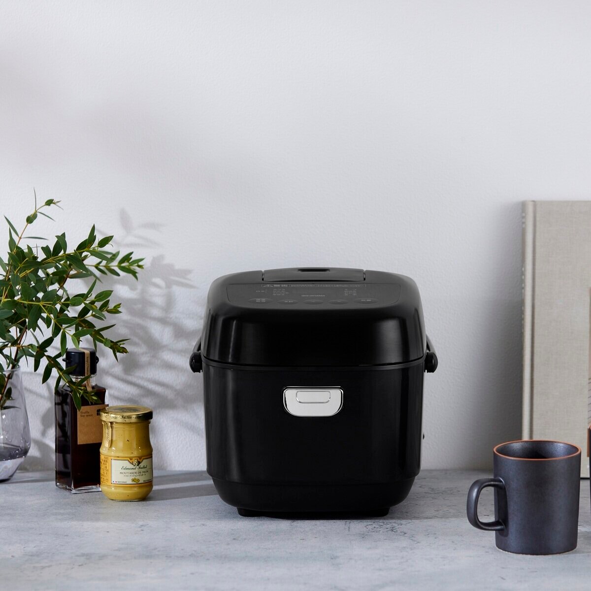 アイリスオーヤマ マイコン式炊飯器 3合 RC-BMA30-B