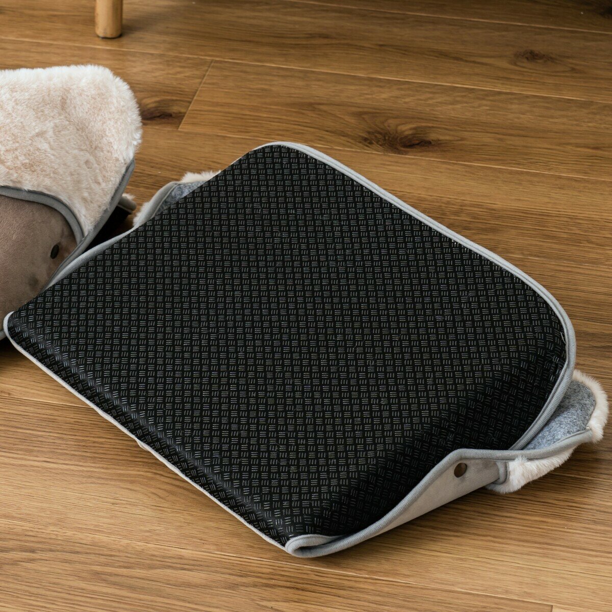 ライフオンプロダクツ 折りたたみ フットパネルヒーター LCAWA002 ライフオンプロダクツ 折りたたみ フットパネルヒーター LCAWA002