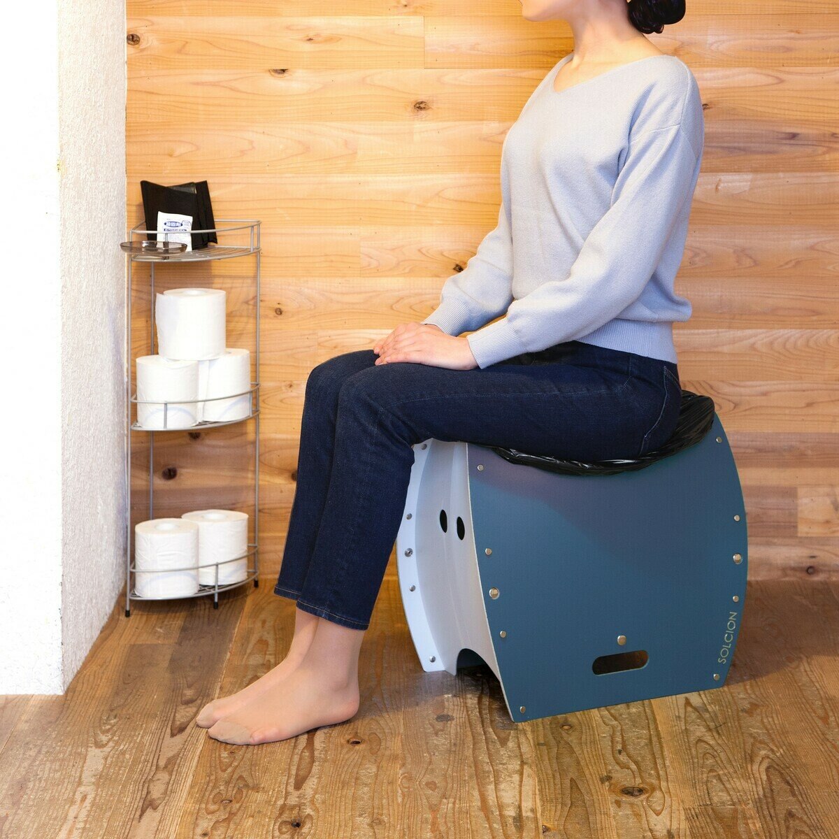 SOLCION（ソルシオン）PATATTO 350+ 折りたたみイス 防災トイレ ネイビー PT3502