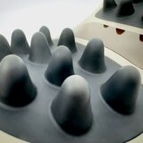 ニップラックス 腰ケア EMS 指圧ストレッチャー WAISTU PREMS NP-WR23