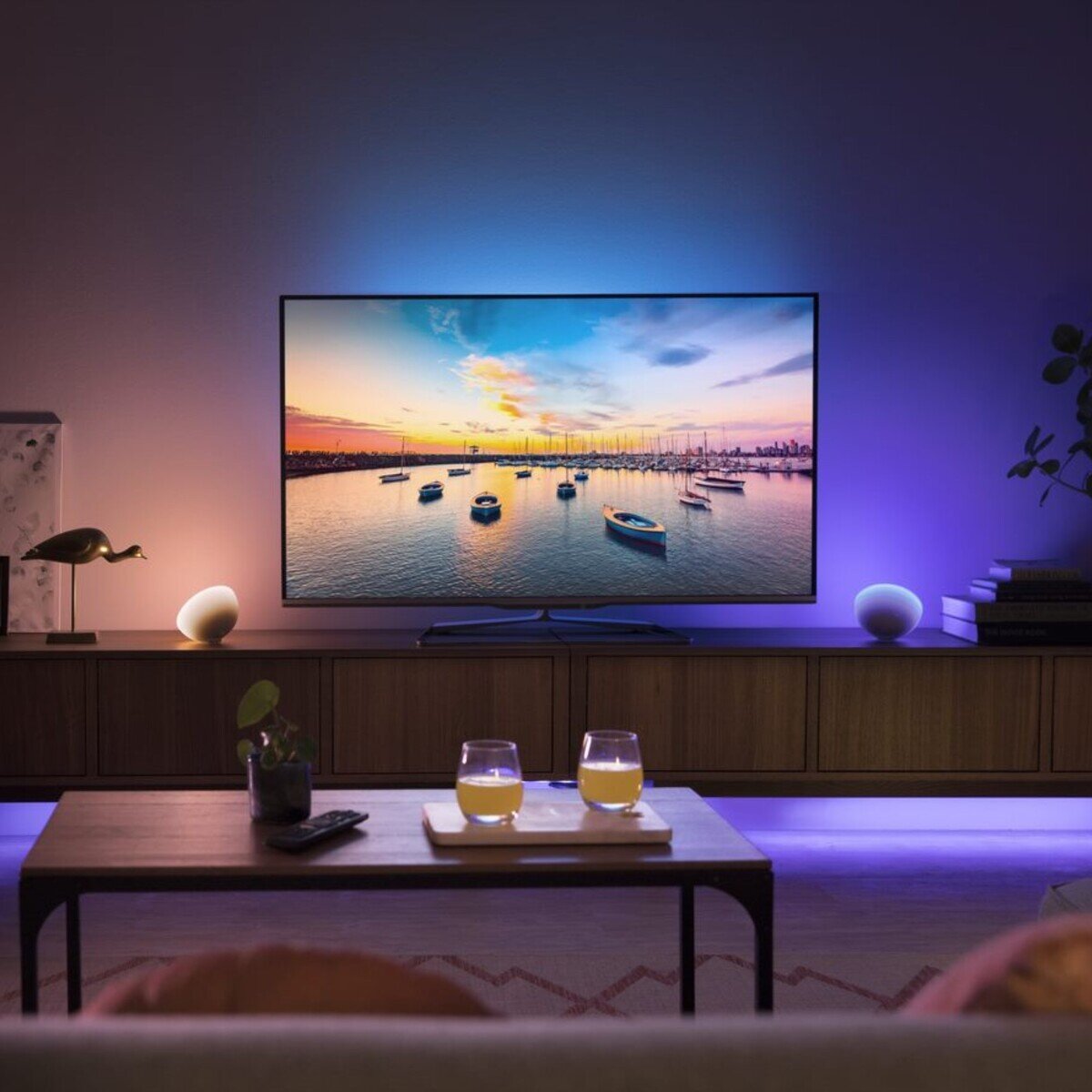 通販激安】 Philips Hue テーブルランプ