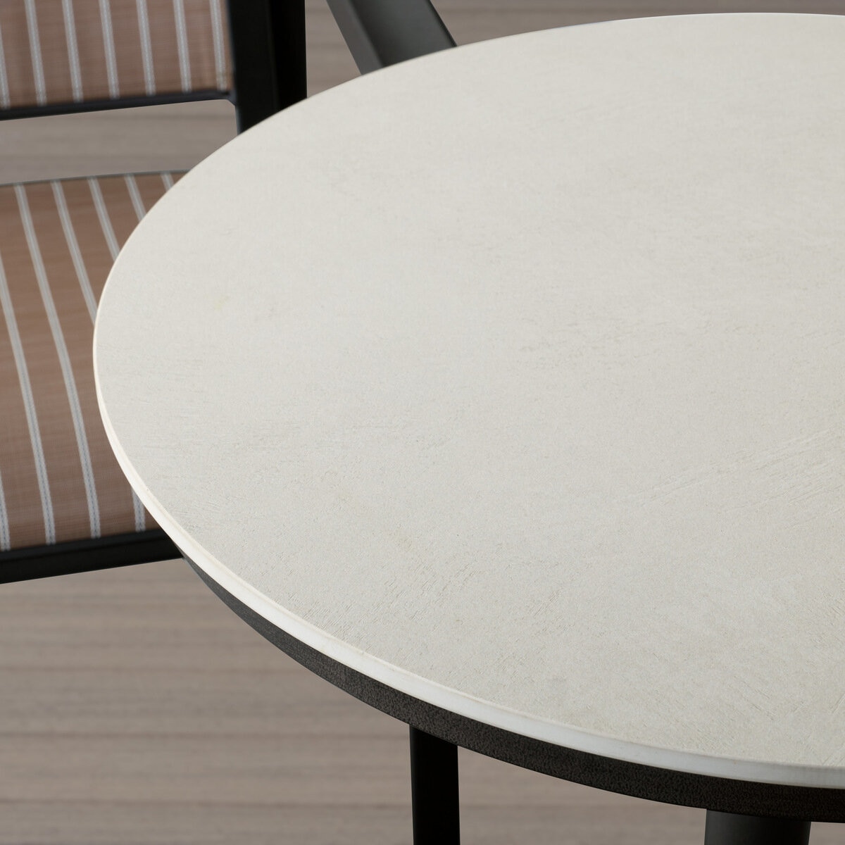 アジオ Stinsley 屋外用家具 3点セット