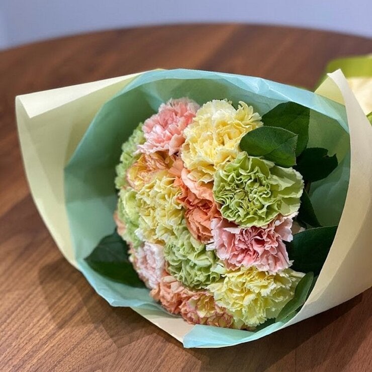 カーネーションブーケ イエロー&グリーン カーネーションブーケ イエロー&グリーン