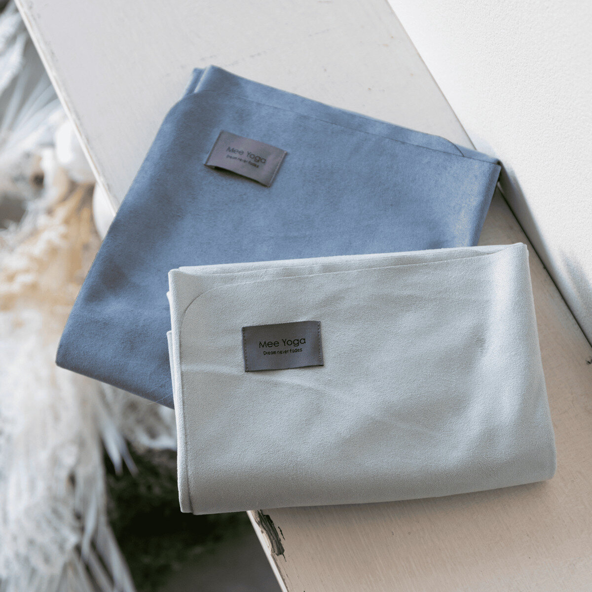 Mee Yoga ヨガタオル (マイクロファイバー) Mee Yoga ヨガタオル (マイクロファイバー)