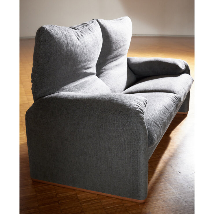 CASSINA マラルンガ布製ソファ CASSINA マラルンガ布製ソファ