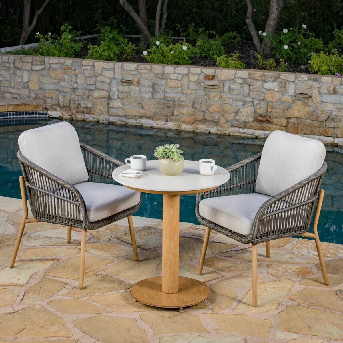 サンヴィラ Charme 屋外用テーブル & チェア 3点セット