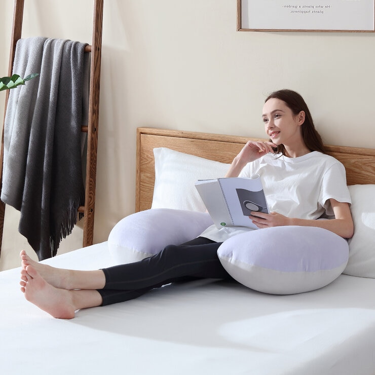 マイクロビーズ ボディーピロー ラウンド ラベンダーブルー & ニンバスクラウド