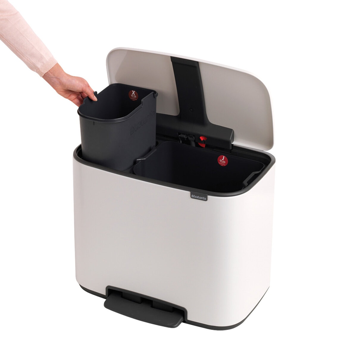 ブラバンシア ペダル式ごみ箱 11+23L 2分別