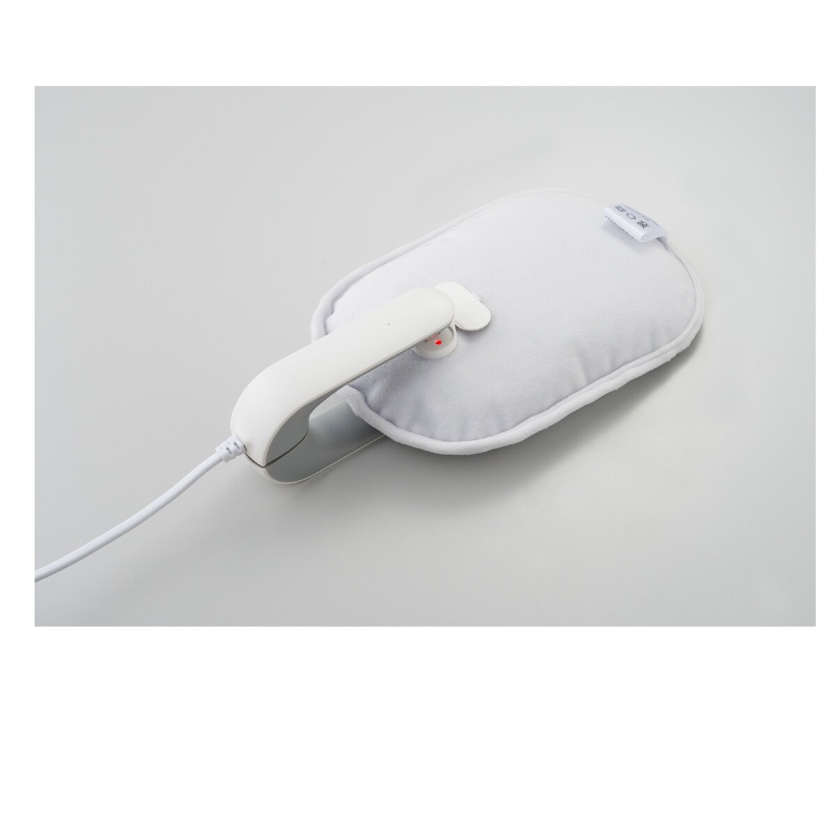 アピックス 蓄熱式エコ電気湯たんぽ ベルト SHIZUKU AEY-B50-WH/BR