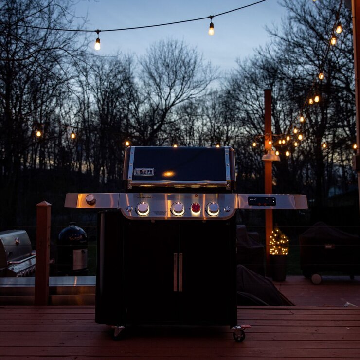 ウェーバー Genesis SE-EPX-335 3バーナースマートガスグリル