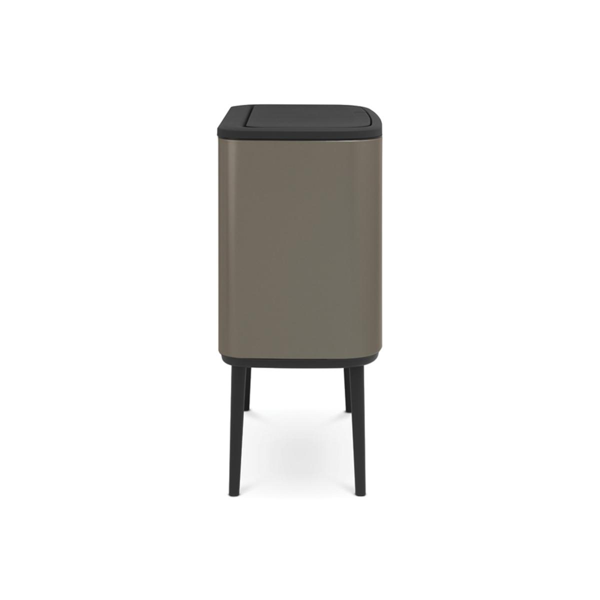 ブラバンシア Boタッチビン 36L   タッチ式ごみ箱(脚つき)  プラチナ  315787