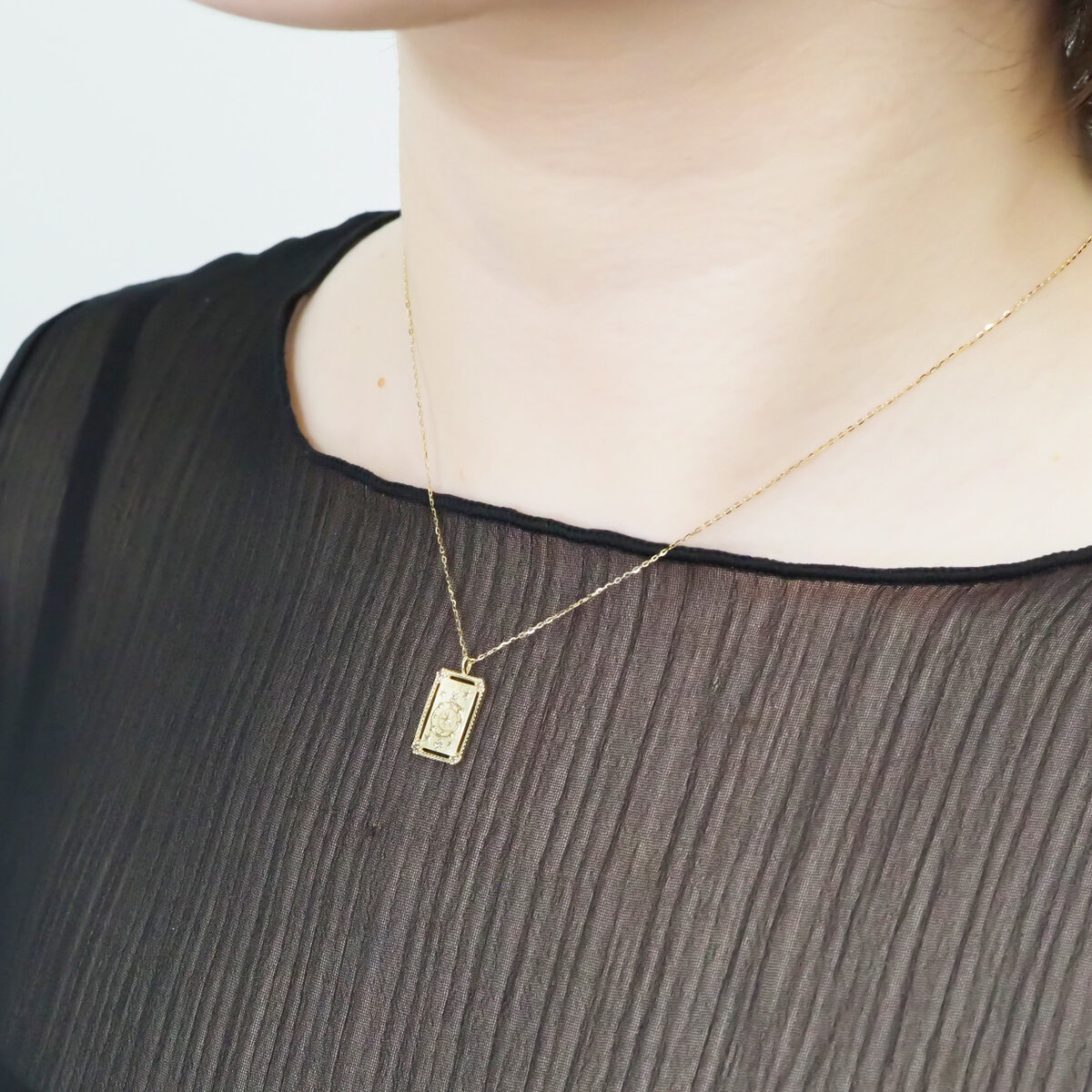18K イエローゴールドタロットペンダント 「運命の輪」