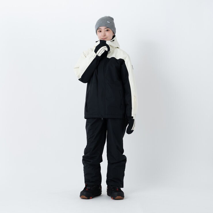 オーシャンパシフィック レディース スノージャケット クリーム / ブラック M オーシャンパシフィック レディース スノージャケット クリーム / ブラック M