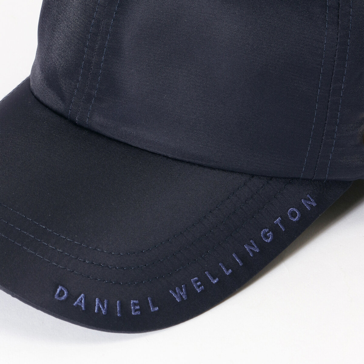 ダニエルウェリントン ナイロン キャップ ネイビー
