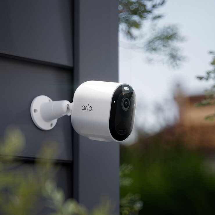 Arlo Pro 5S Wi-Fi カメラ 2K 2PK | Costco Japan
