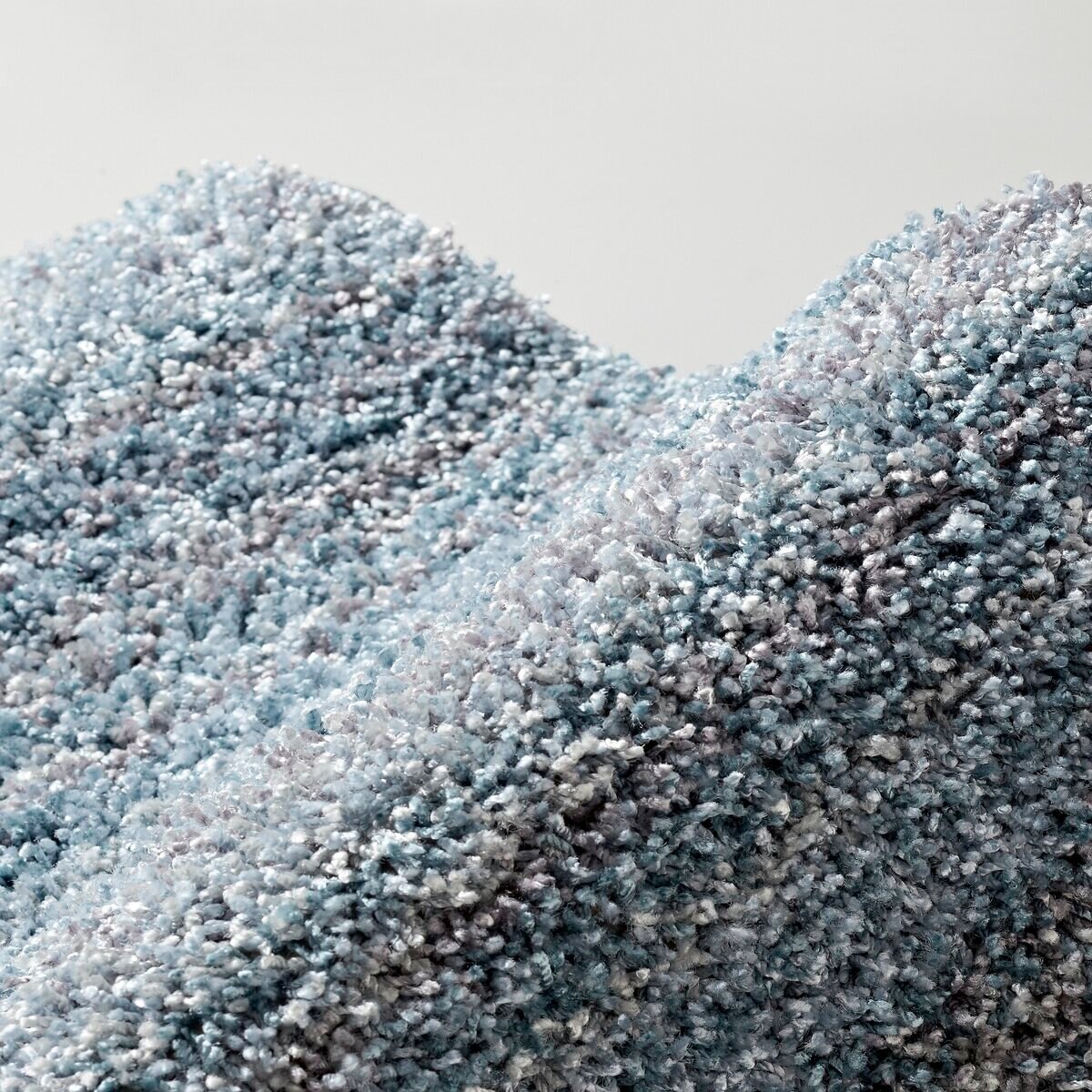 スミノエ 防炎・防音ラグ リュストル 140cm x 200cm アイスブルー