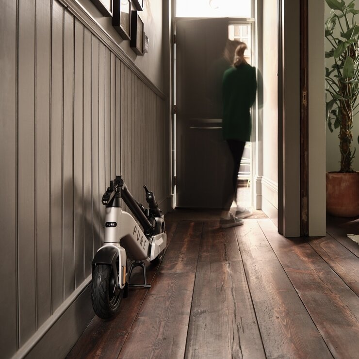 ピュア 電動キックボード アドヴァンス